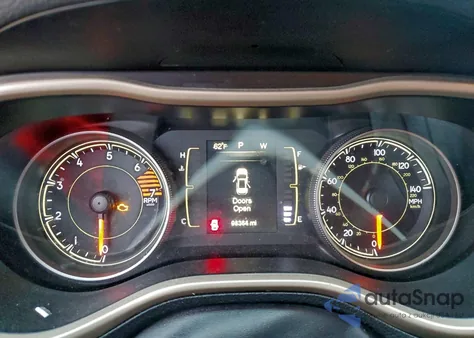 2016 Jeep Cherokee Sport z USA, uszkodzony, nr VIN 1C4PJLAB3GW159678